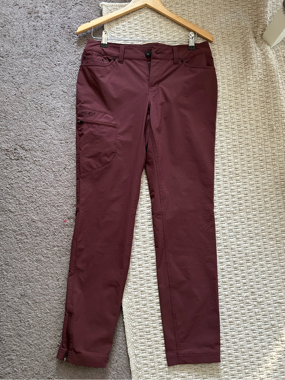 Gramicci Slim Pants Burgundy size Small